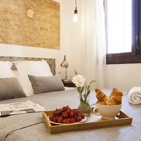 Aspasios Charming Flats