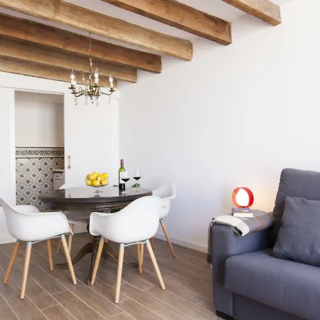 Aspasios Charming Flats *