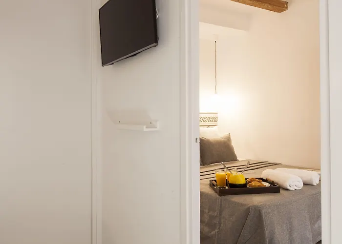 Aspasios Charming Flats