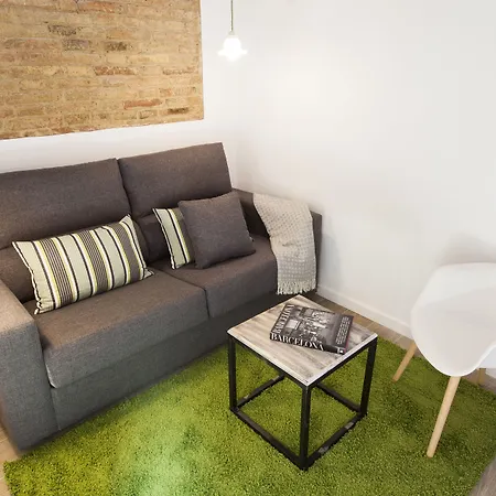 Aspasios Charming Flats