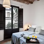 Апартаменты Aspasios Charming Flats Барселона