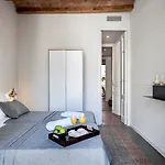 Aspasios Charming Flats Apartment