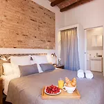 Apartment Aspasios Charming Flats