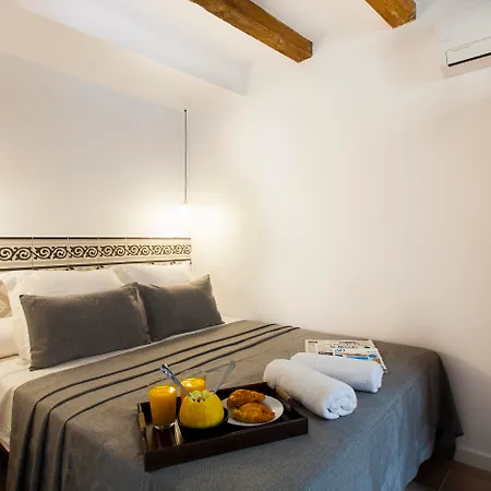 Aspasios Charming Flats